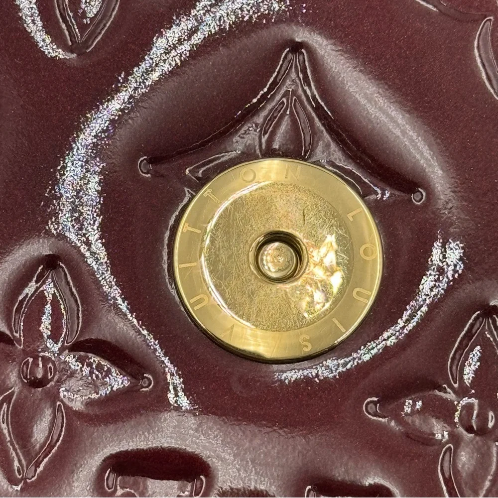 (SOLD) Louis Vuitton Vernis Patent Leather Amarante Shoulder Bag - Picture 11 of 11